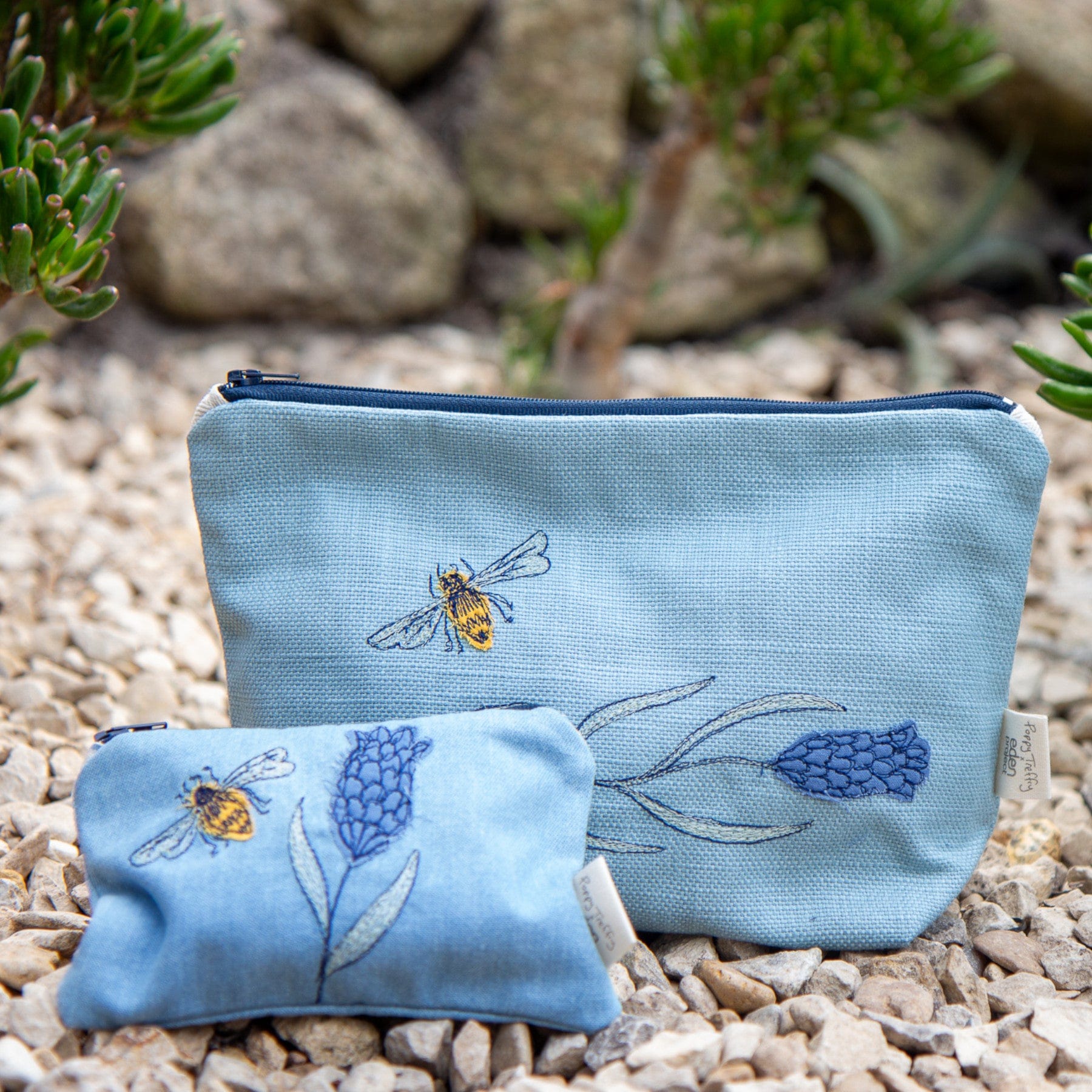 Mediterranean embroidered coin purse