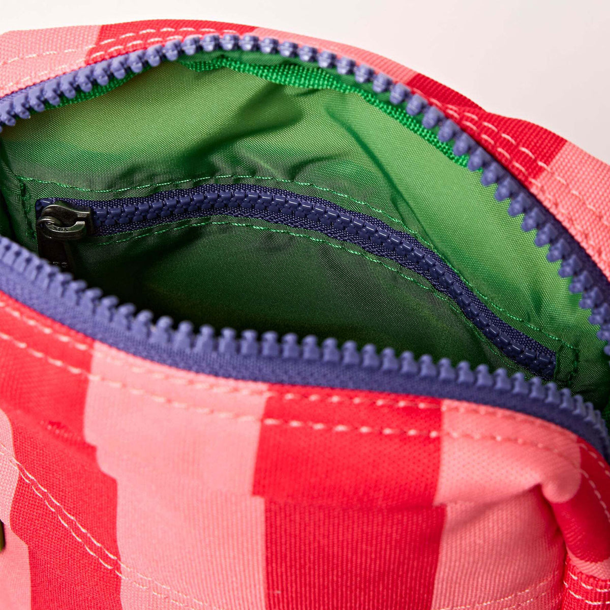 Bond crossbody bag