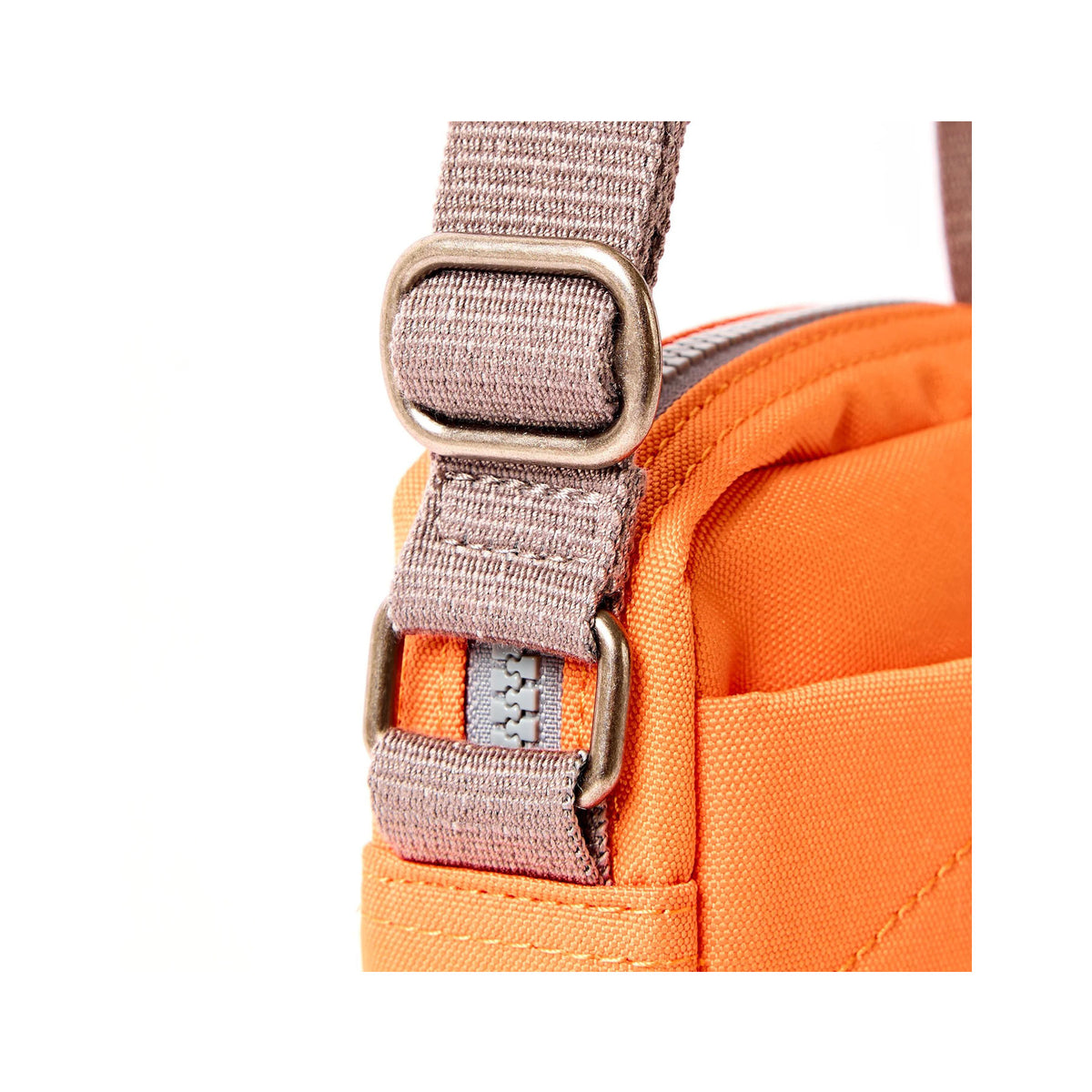 Bond crossbody bag