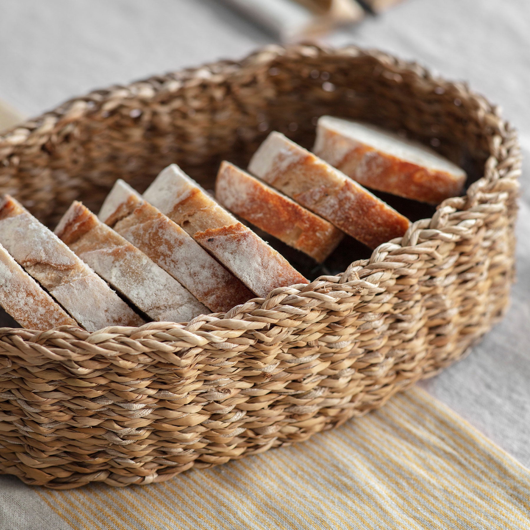 Brading oval basket natural