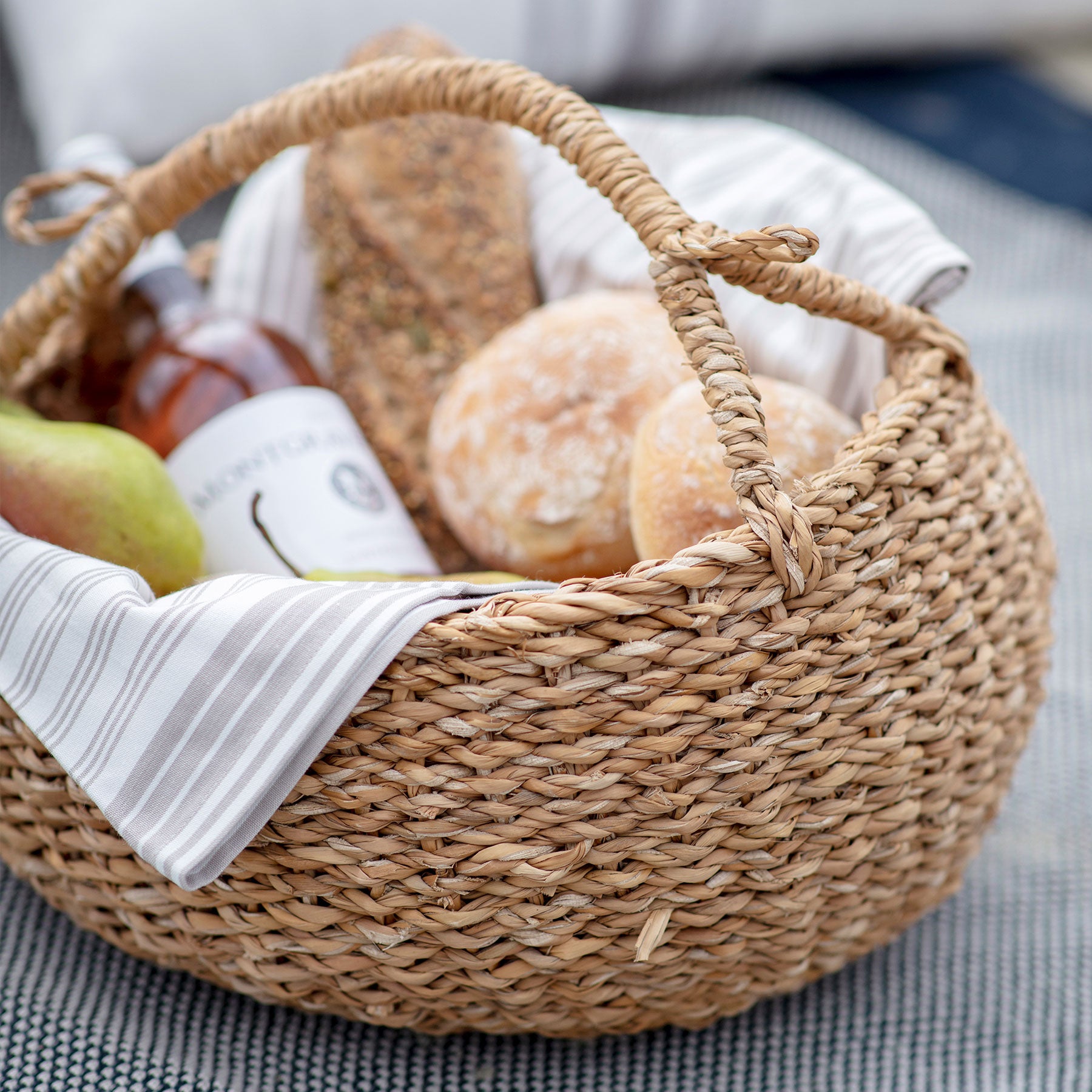 Brading picnic basket natural