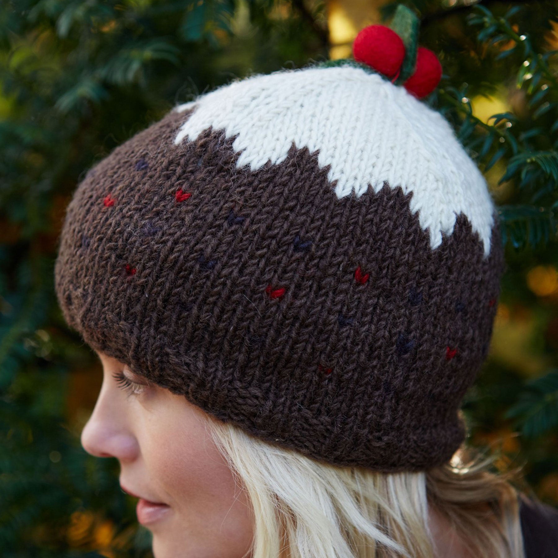 Christmas pudding hat