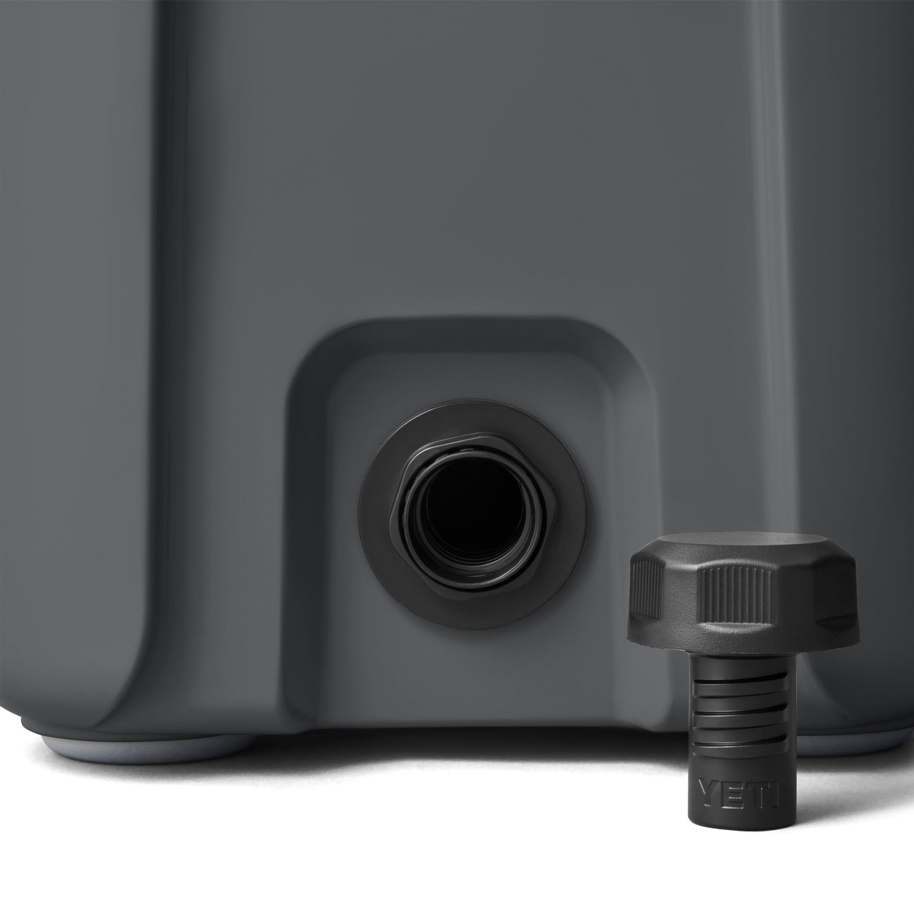 Roadie® 15 cool box charcoal