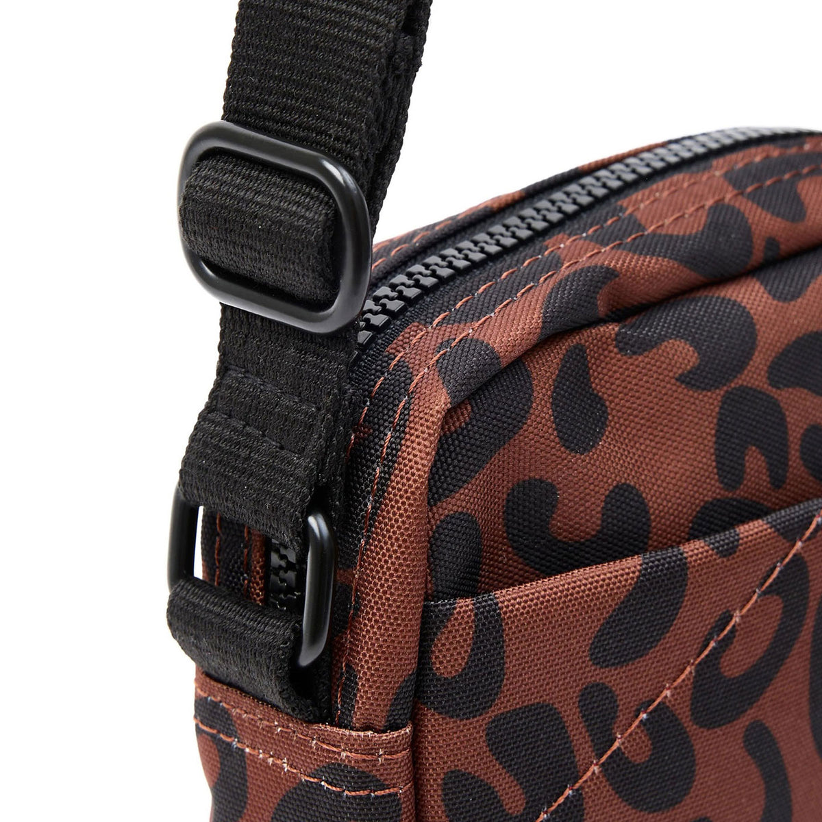 Bond crossbody bag