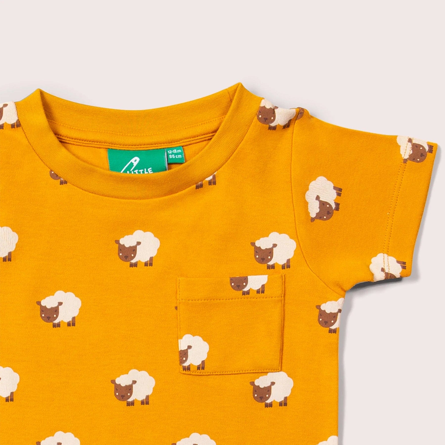 Counting sheep t-shirt & jogger playset