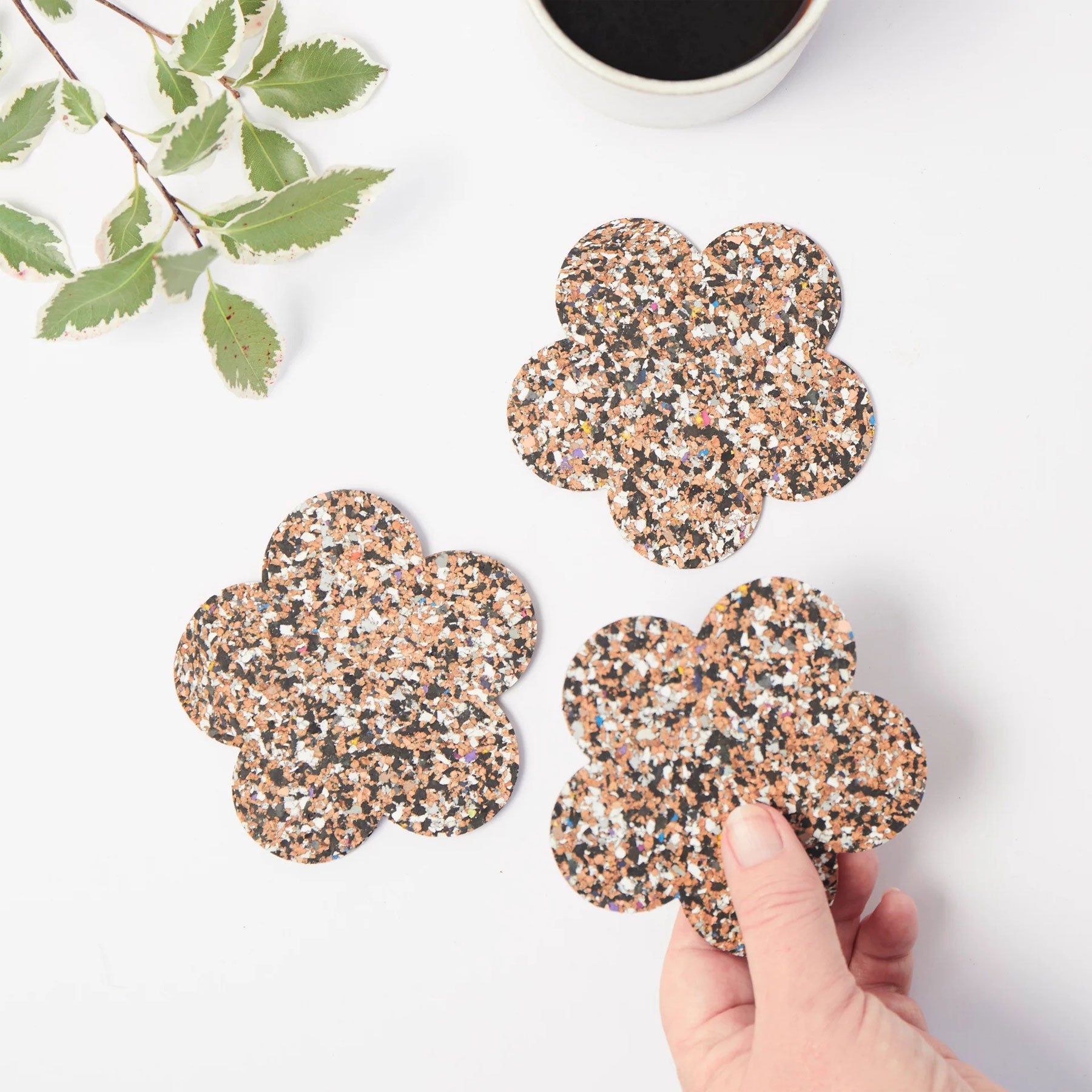 Beach clean flowers coaster set