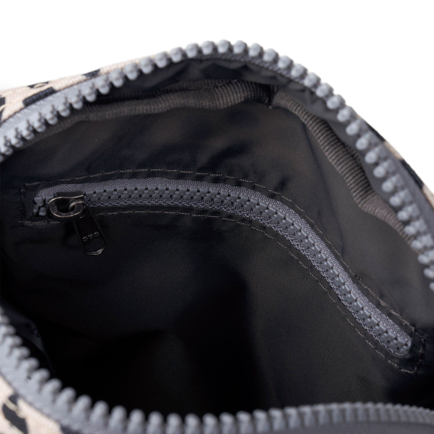 Bond linear dot recycled canvas crossbody