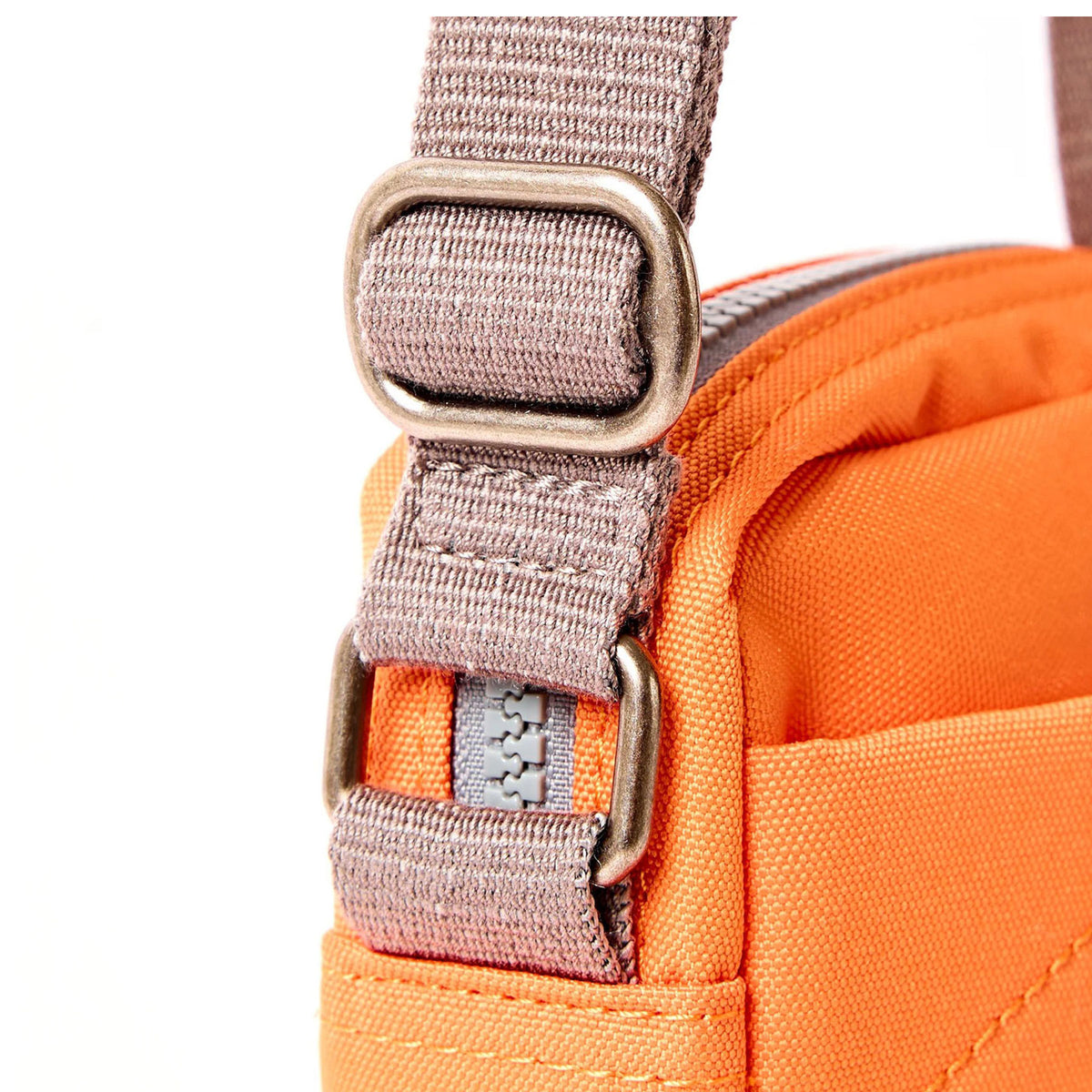 Bond crossbody bag