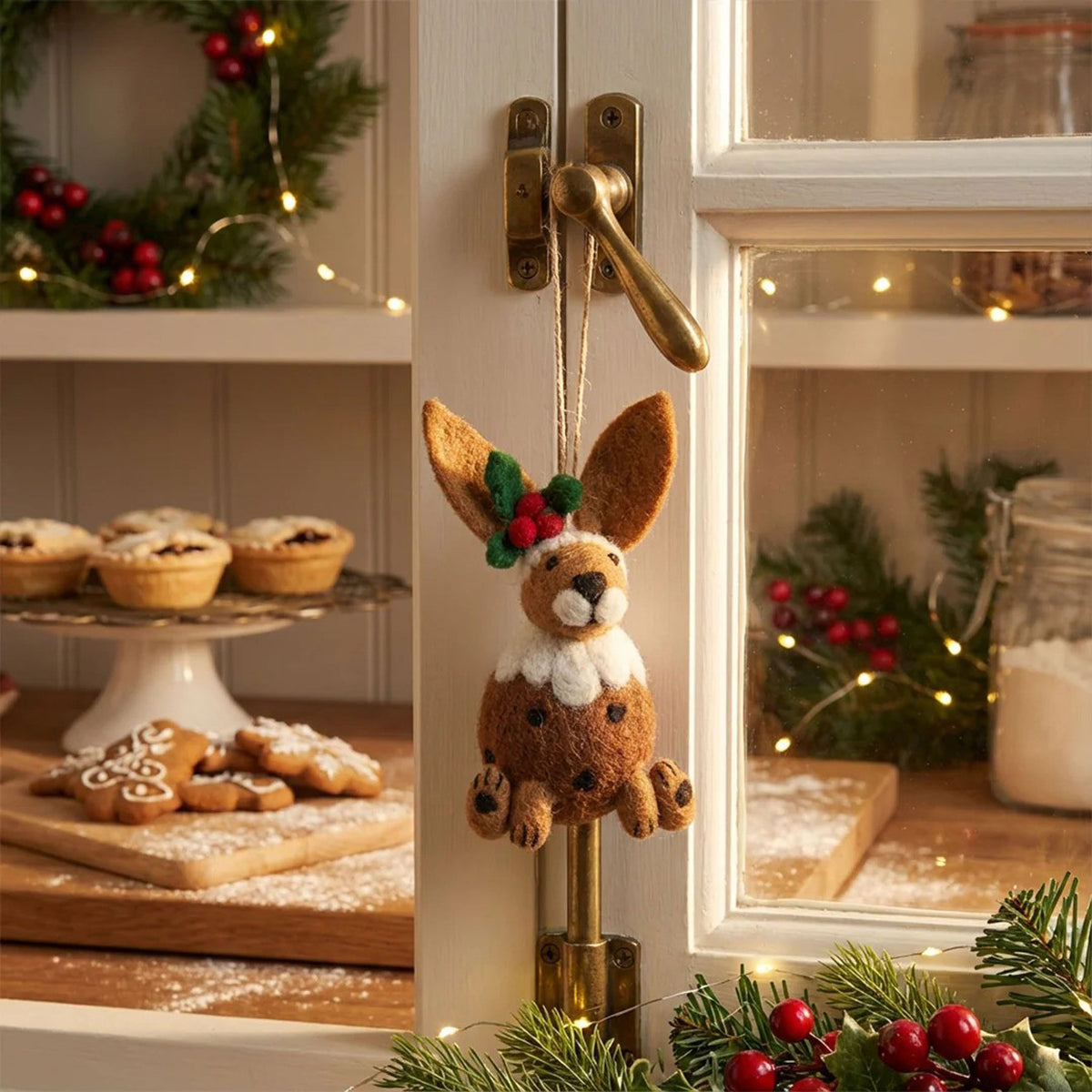 Christmas pudding hare hanging decoration
