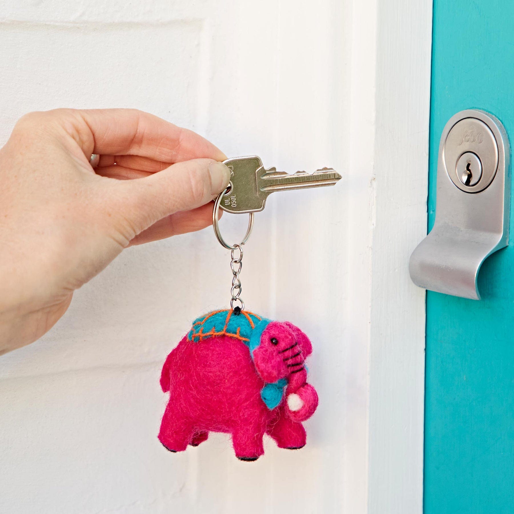 Felt elephant keyring (sold singly)