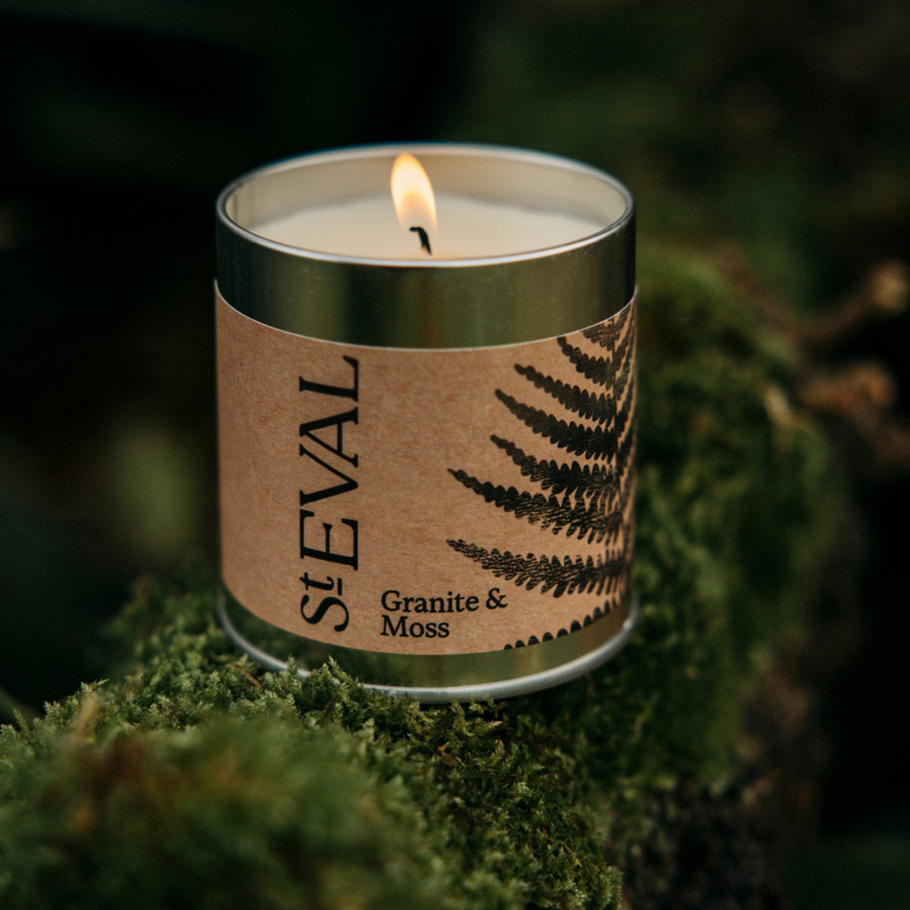 Granite & moss scented tin candle