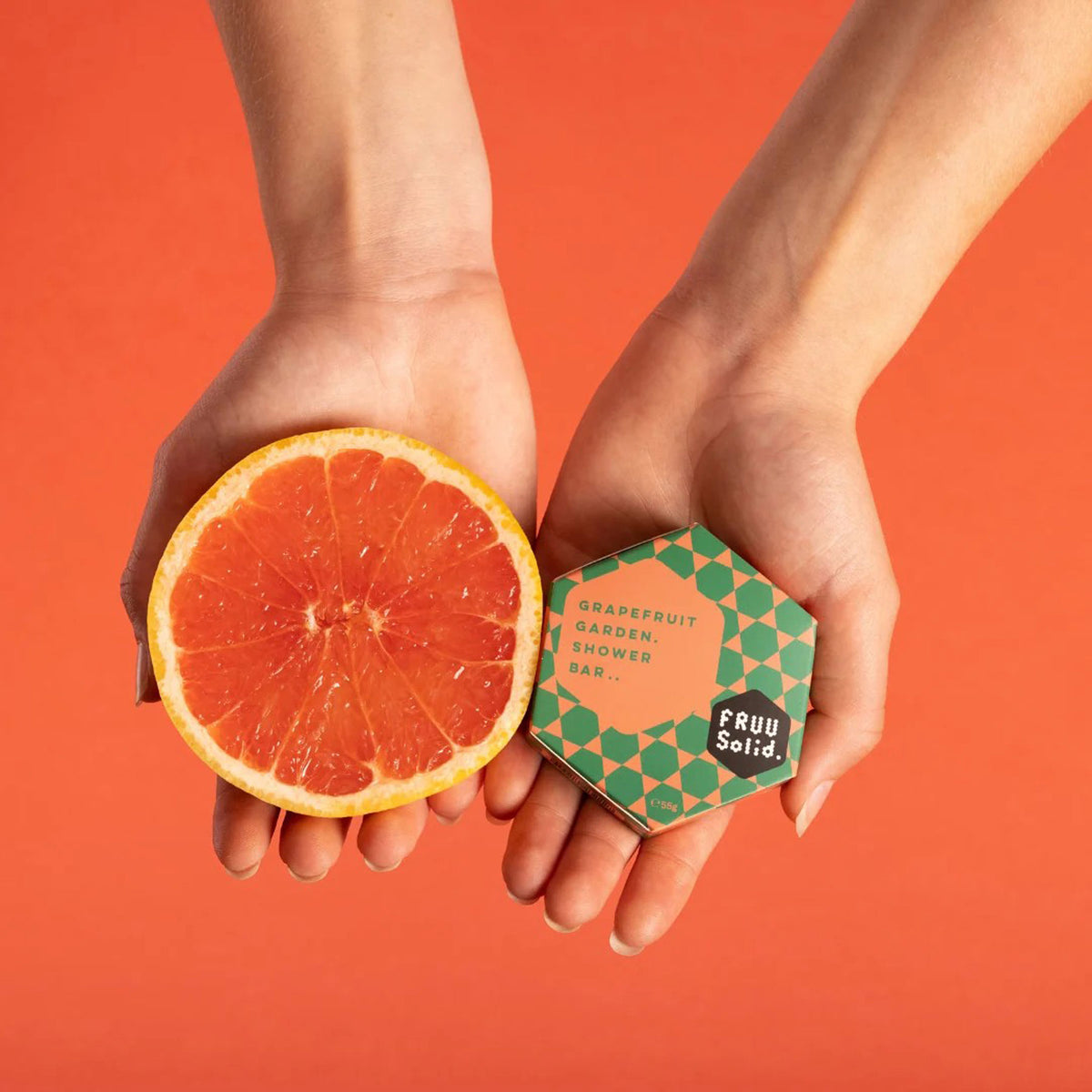 Grapefruit garden shower bar