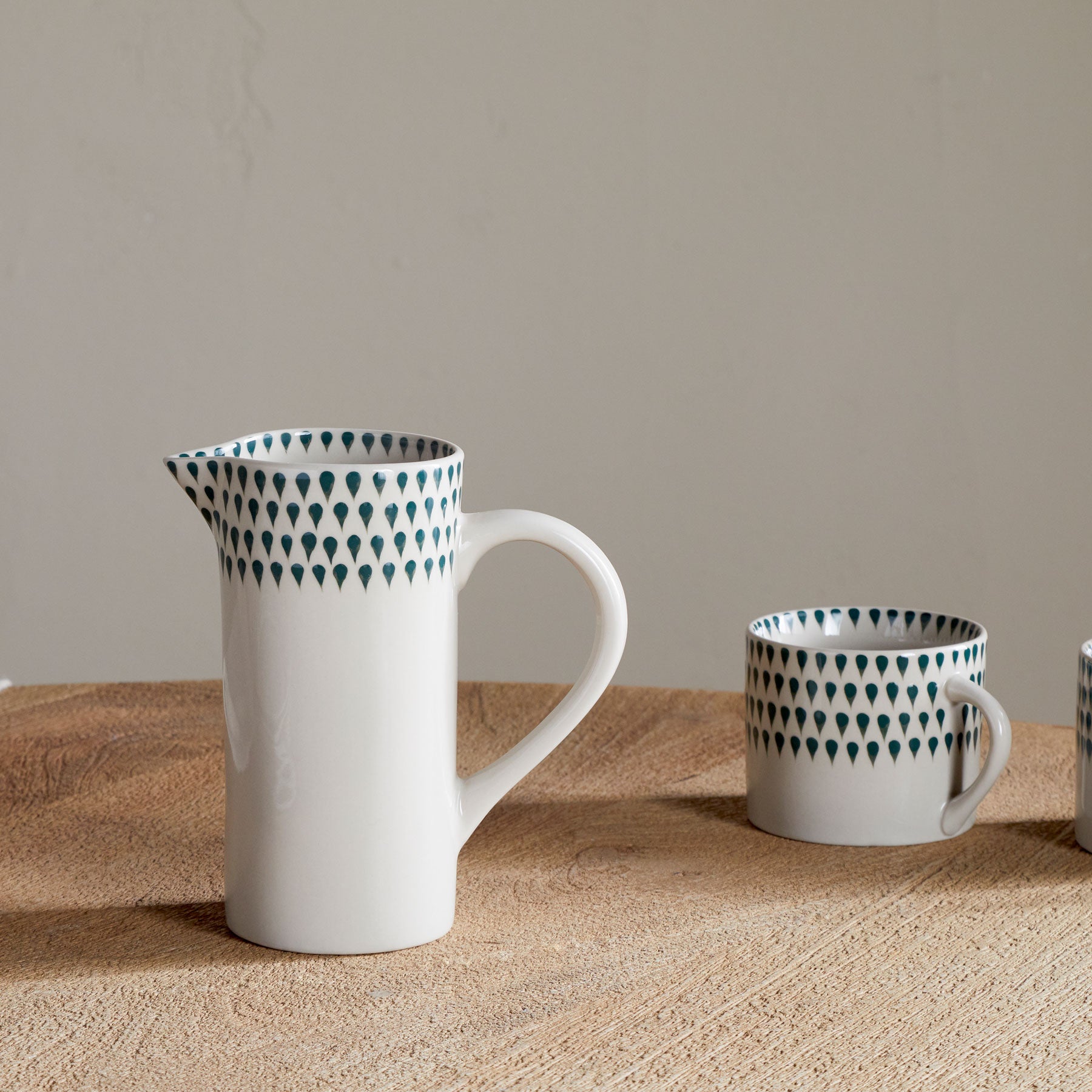 Juniper drop jug small
