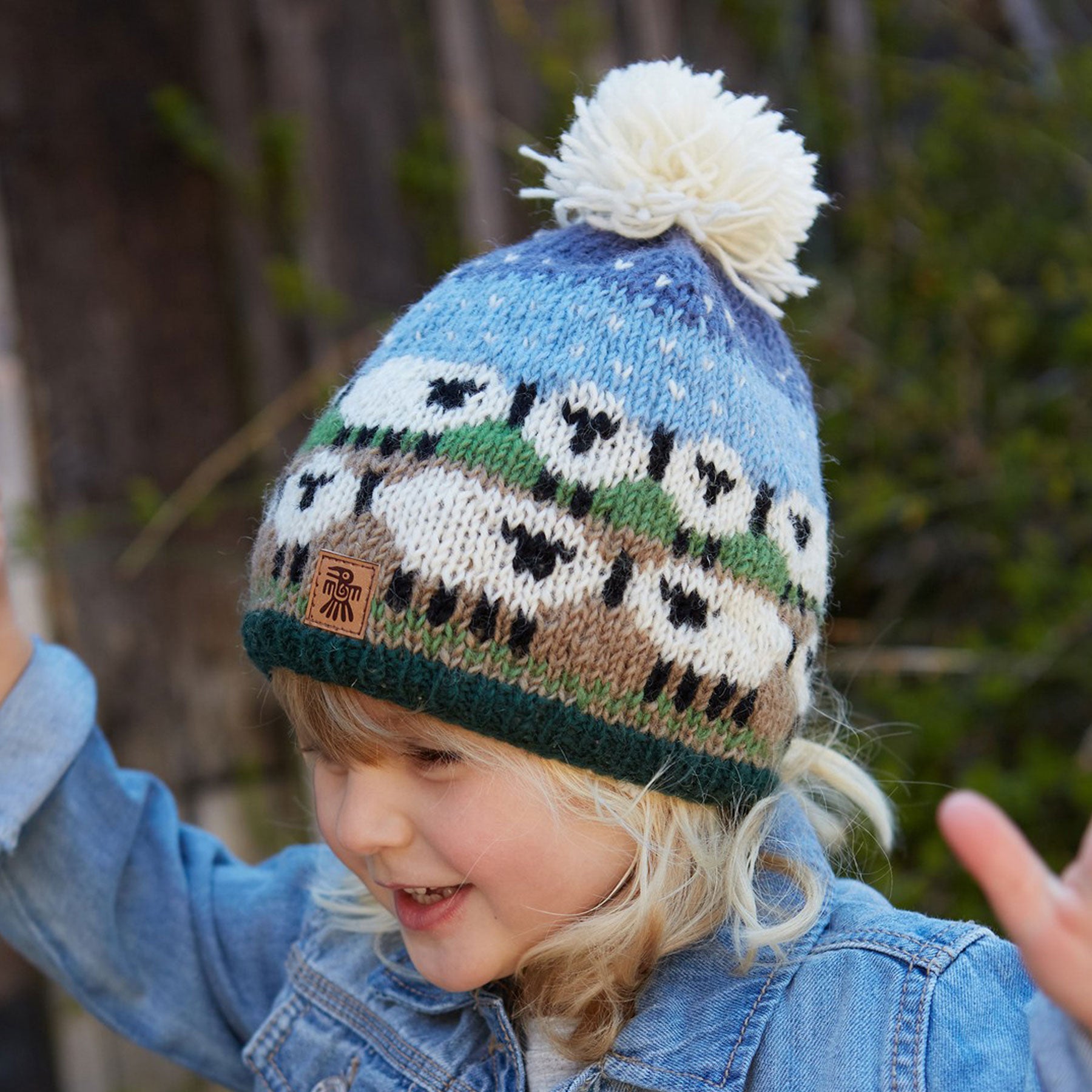 Kids snowy sheep bobble beanie
