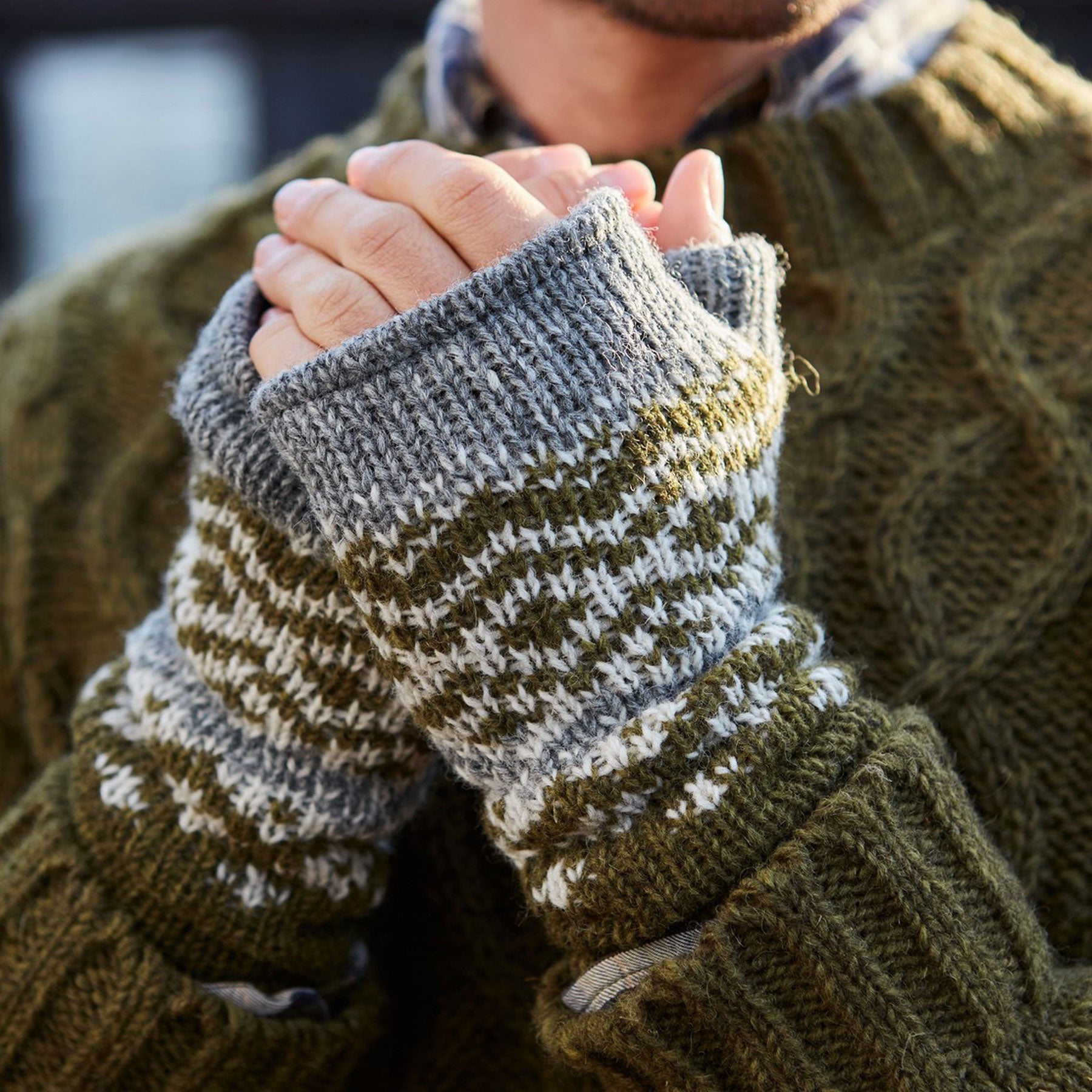 Mens jorvik moss wristwarmer