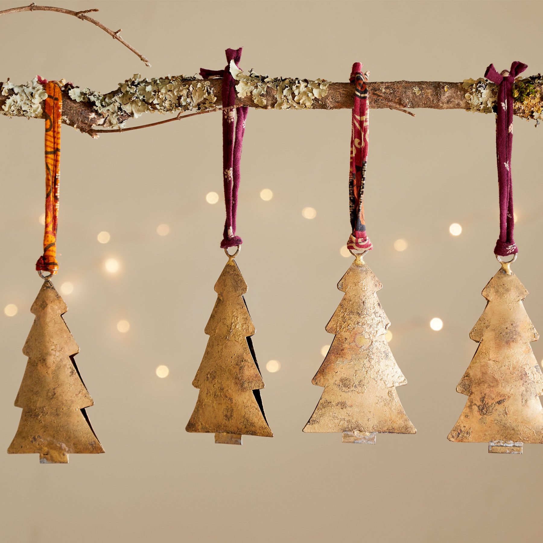Mishti tree bauble antique brass