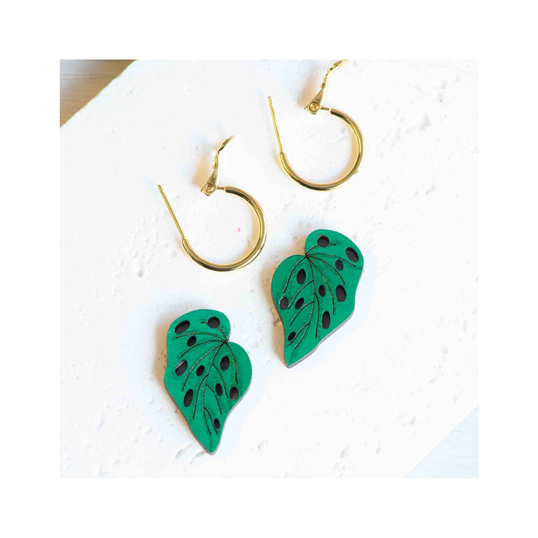 Monstera hoop earrings