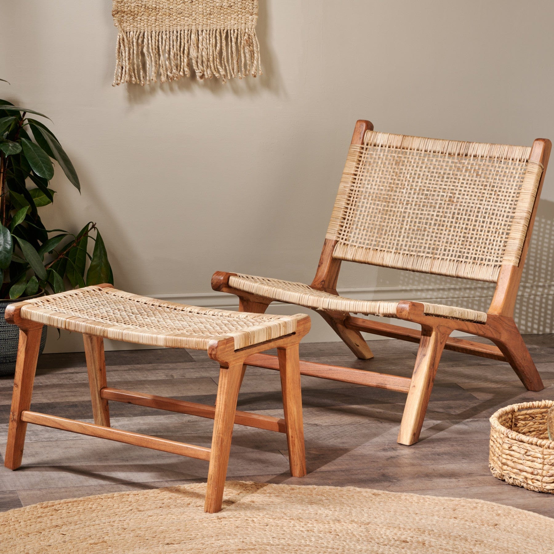 Madrisana acacia & rattan woven chair