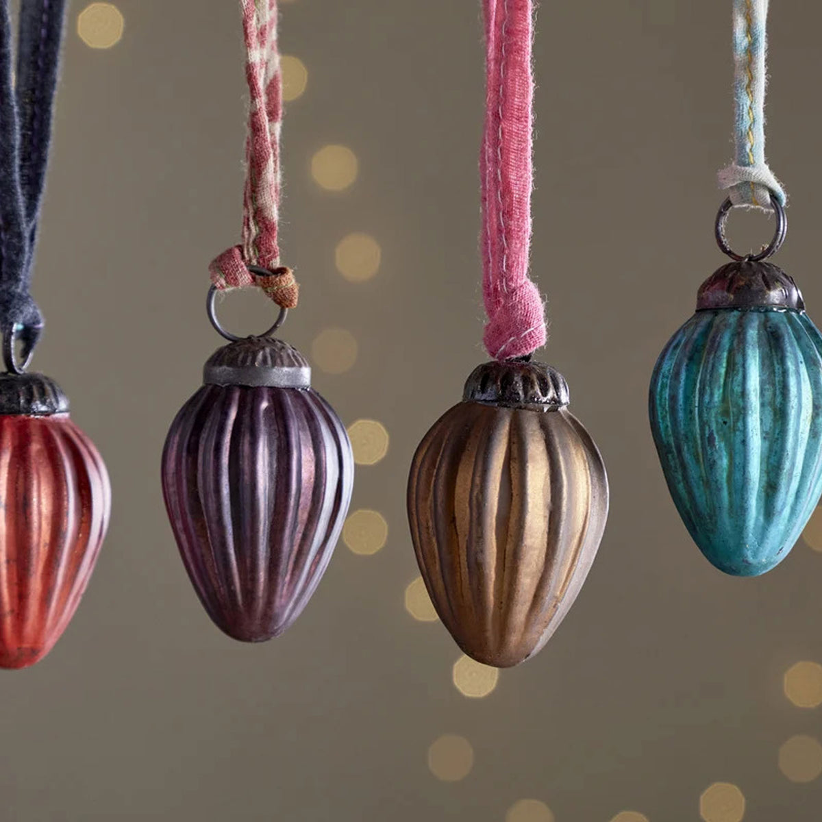 Oko mini drop bauble
