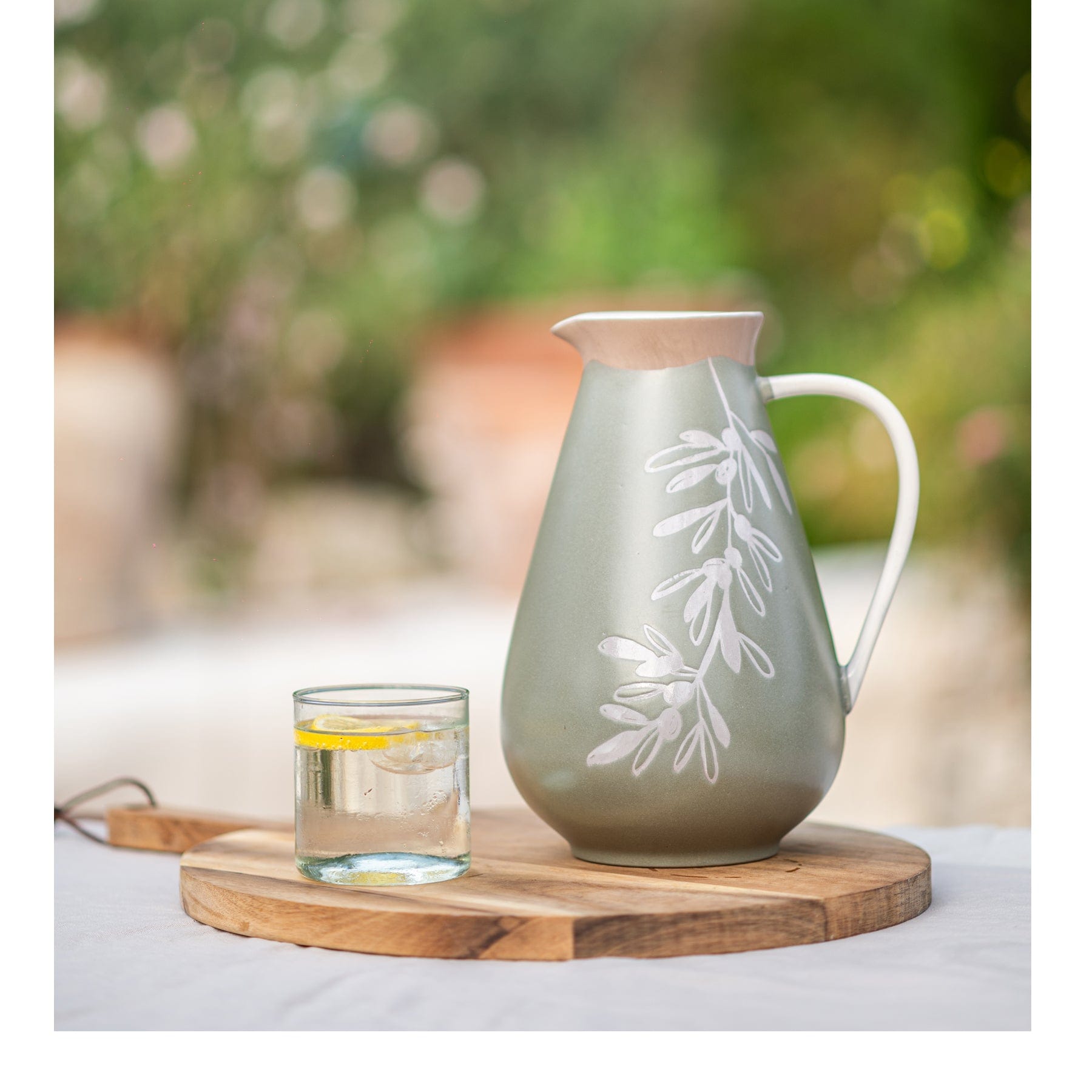 Olives jug