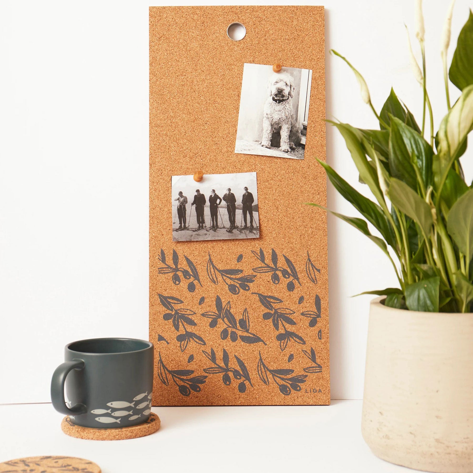 Olive & pip cork memo board