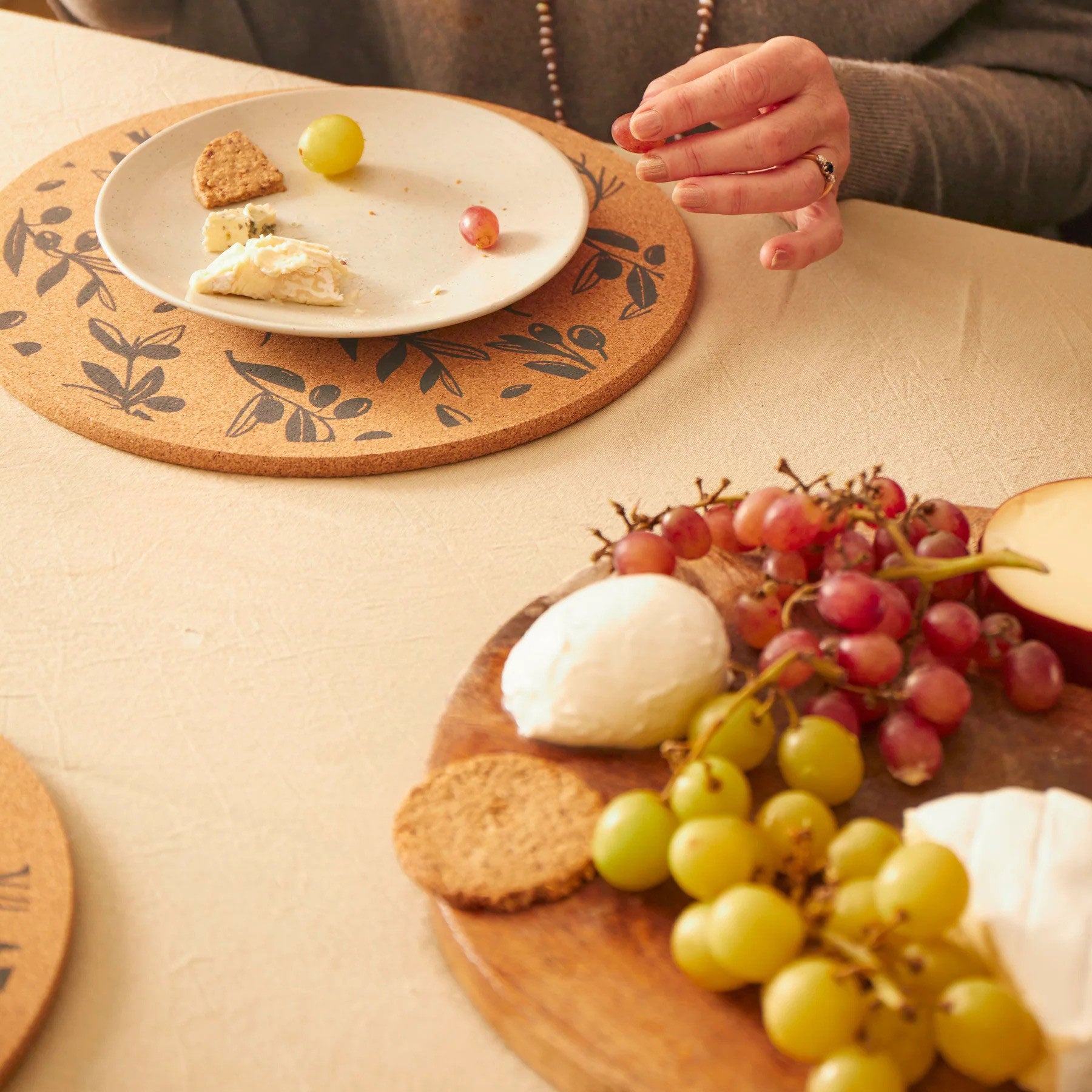 Olive & pip cork placemat