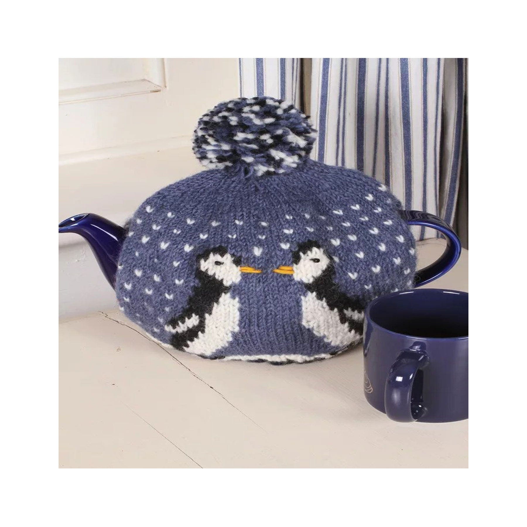 Waddle of penguins tea cosy