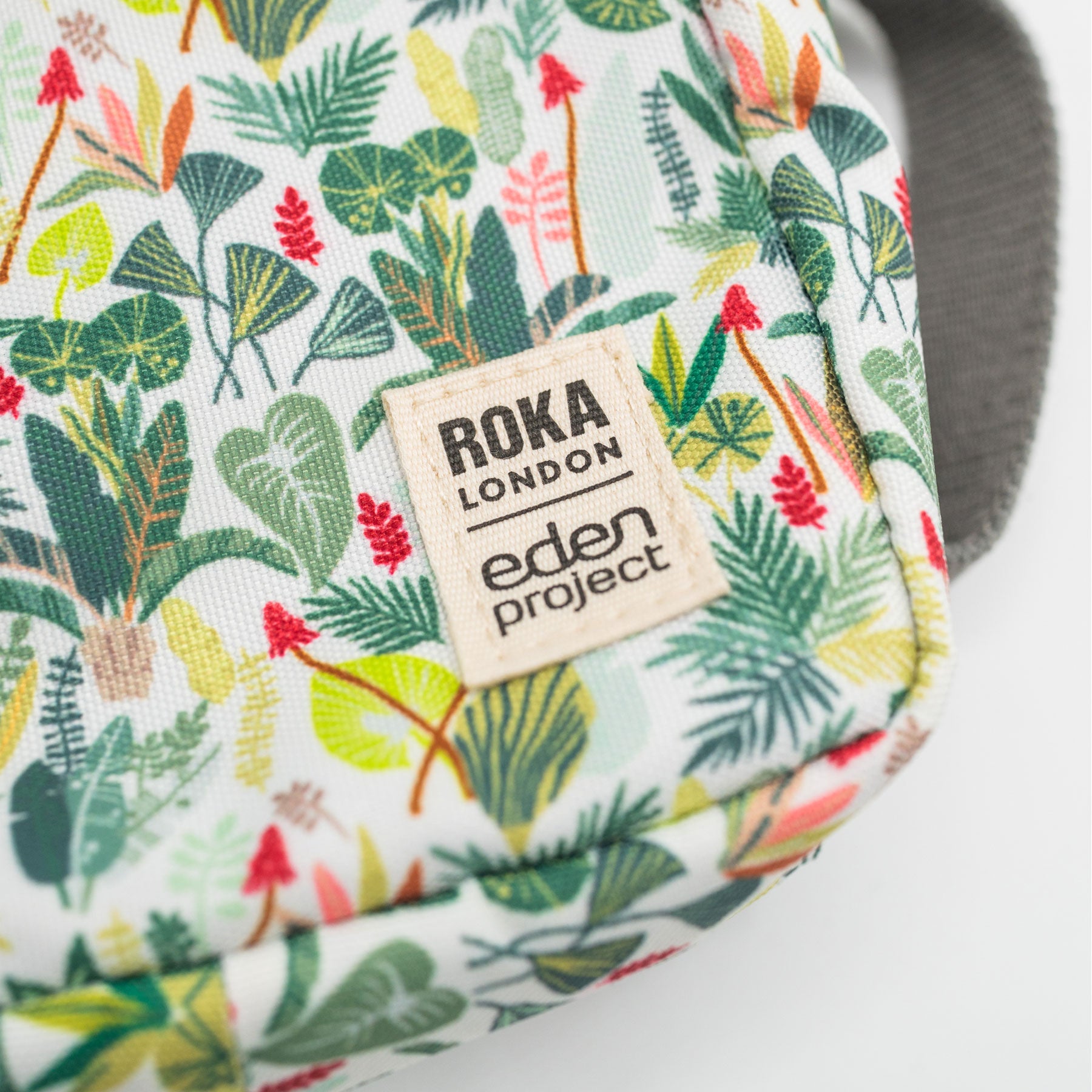 Eden Project bond crossbody