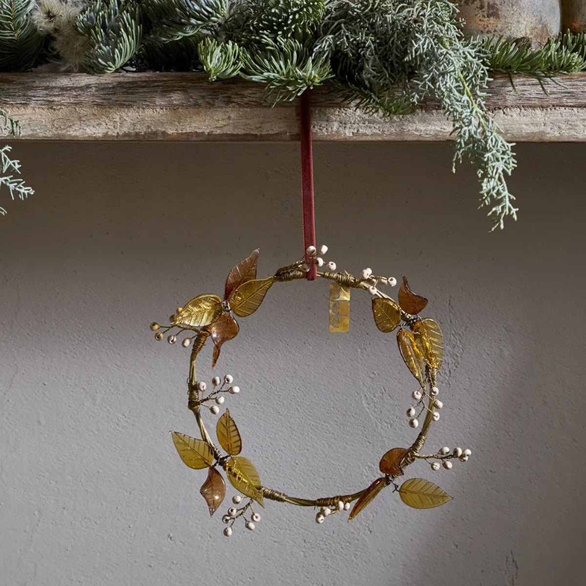 Small parili glass wreath