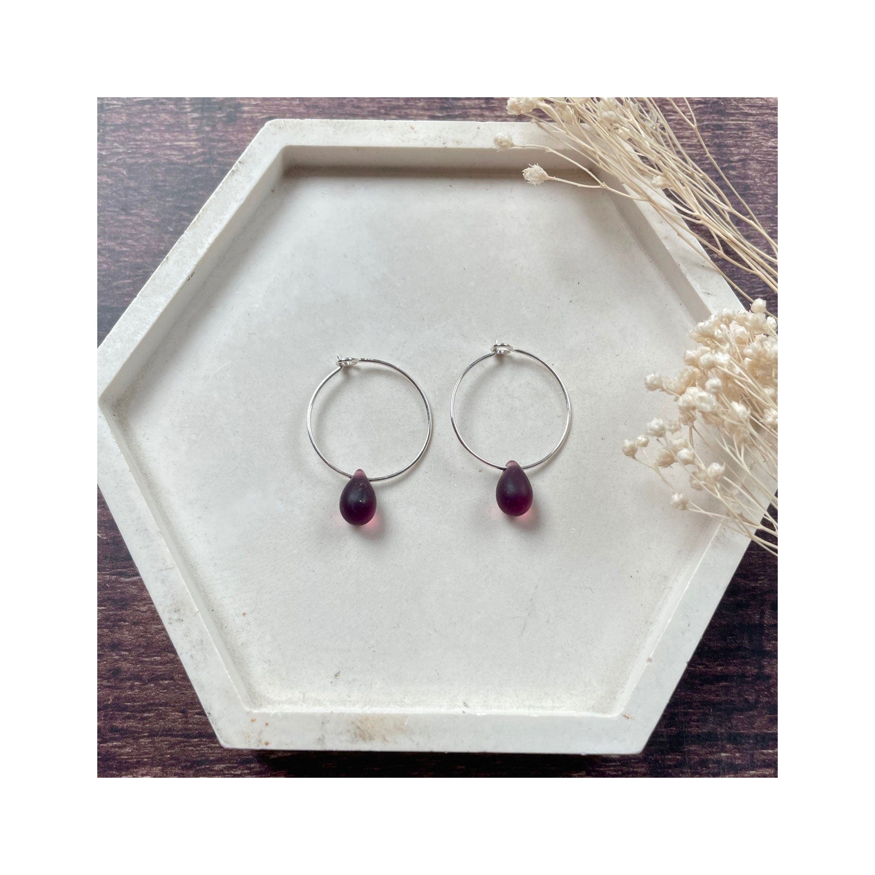 Teardrop earrings amethyst