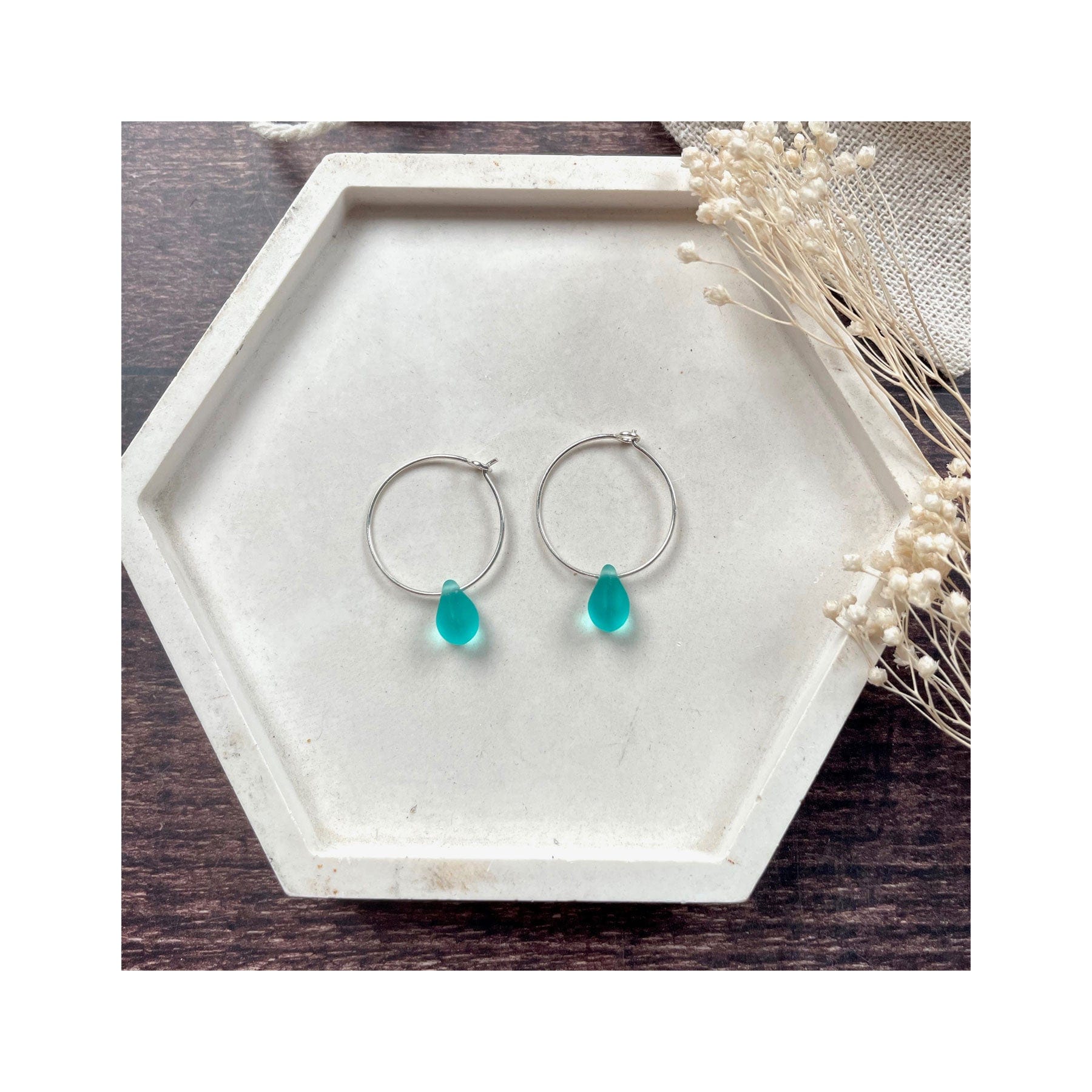 Teardrop earrings teal