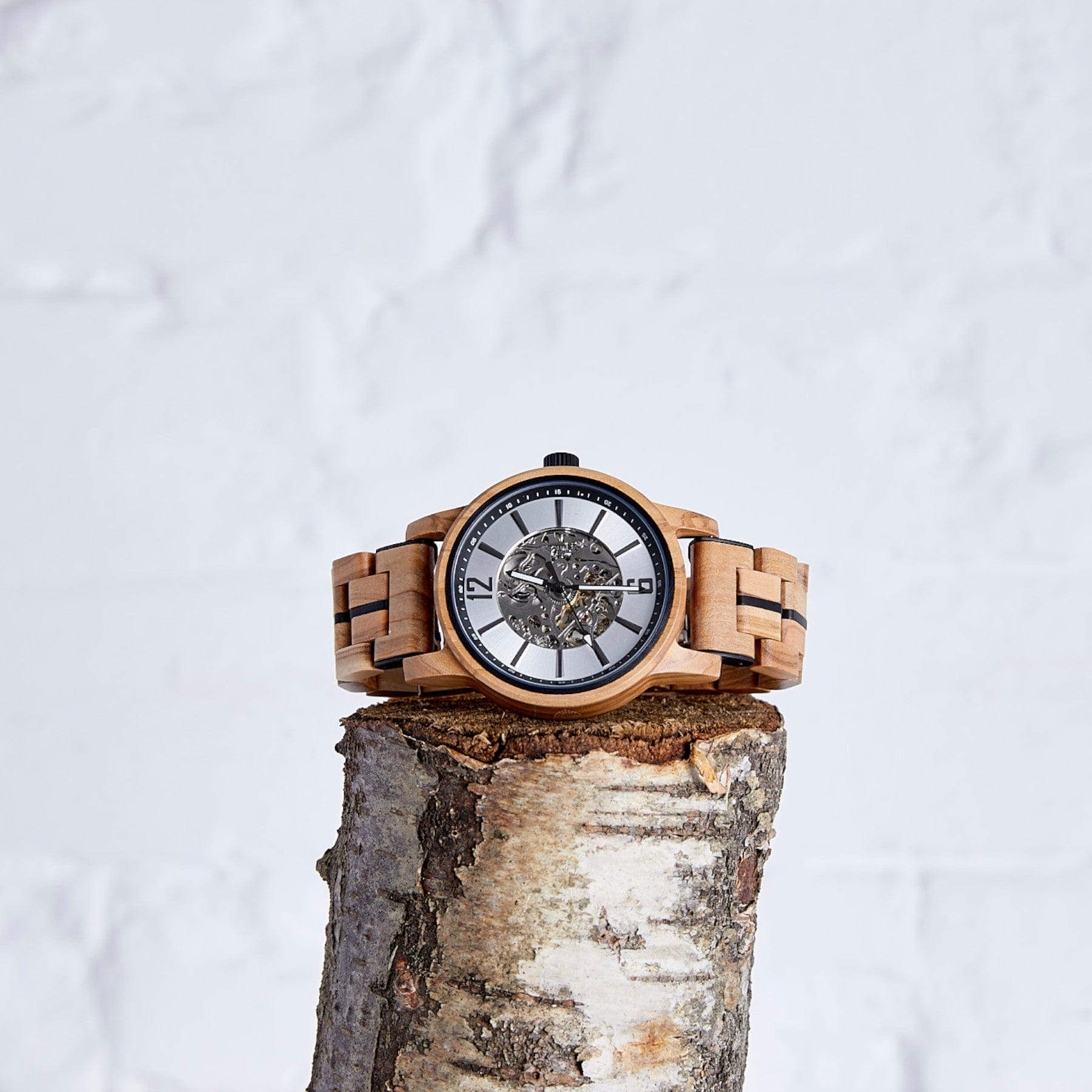 The Sycamore wood watch for men