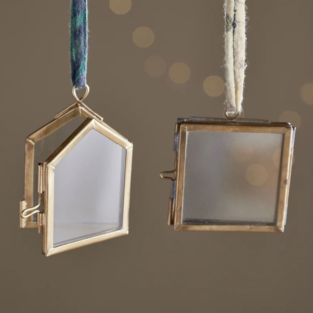 Tiny kiko frame decoration aged antique