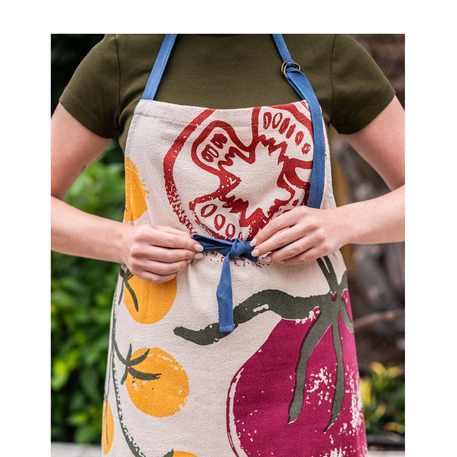 Tomatoes apron