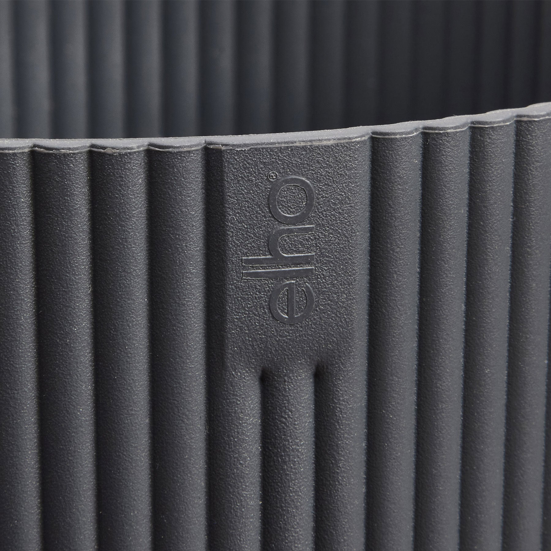 Vibes fold round plant pot