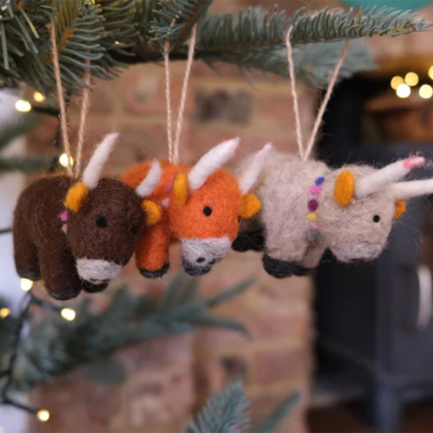 Highland cow hanging decoration