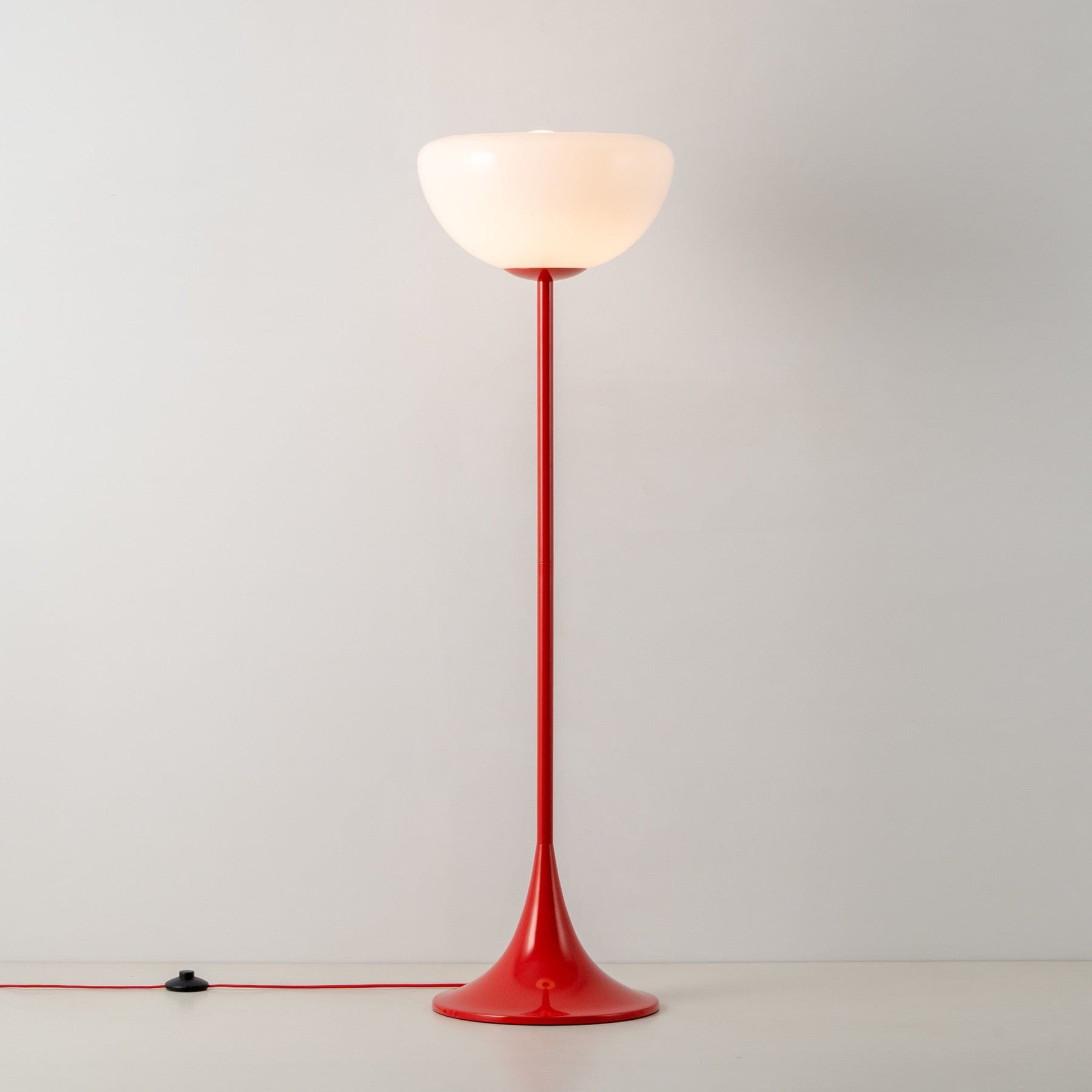 Dome floor lamp - jam red