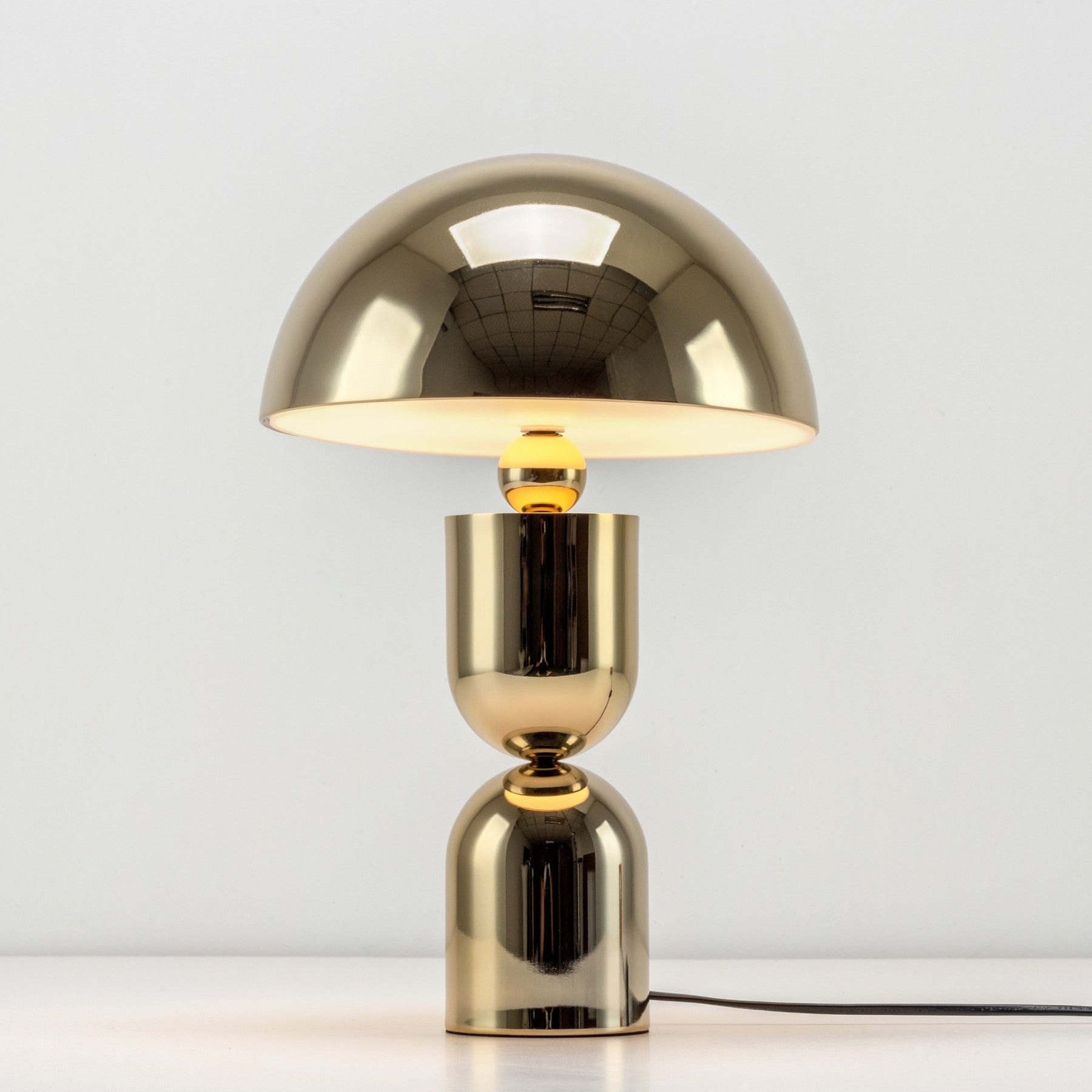 Dome mushroom table lamp