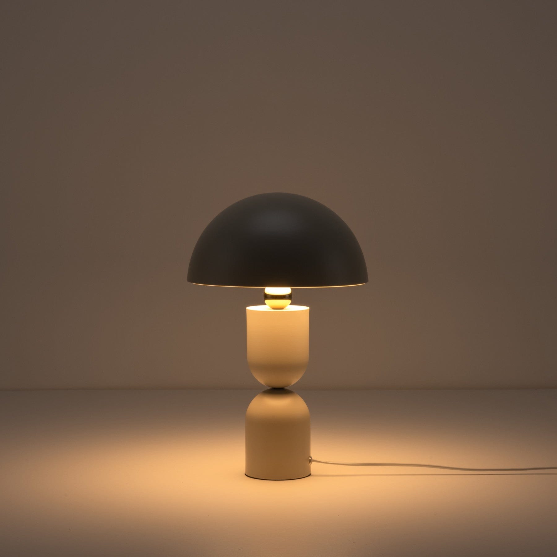 Dome mushroom table lamp