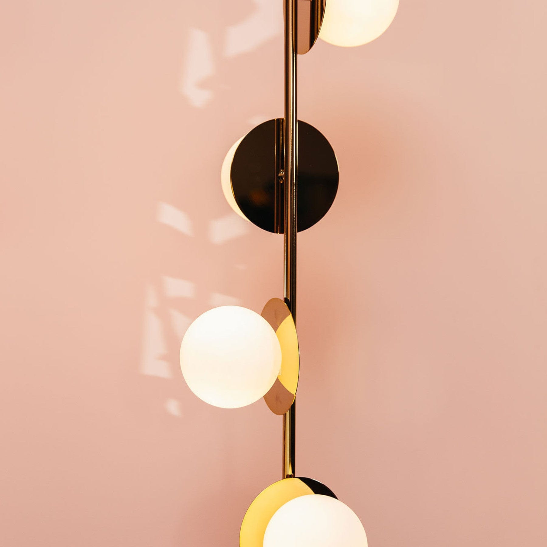 Opal disk floor light