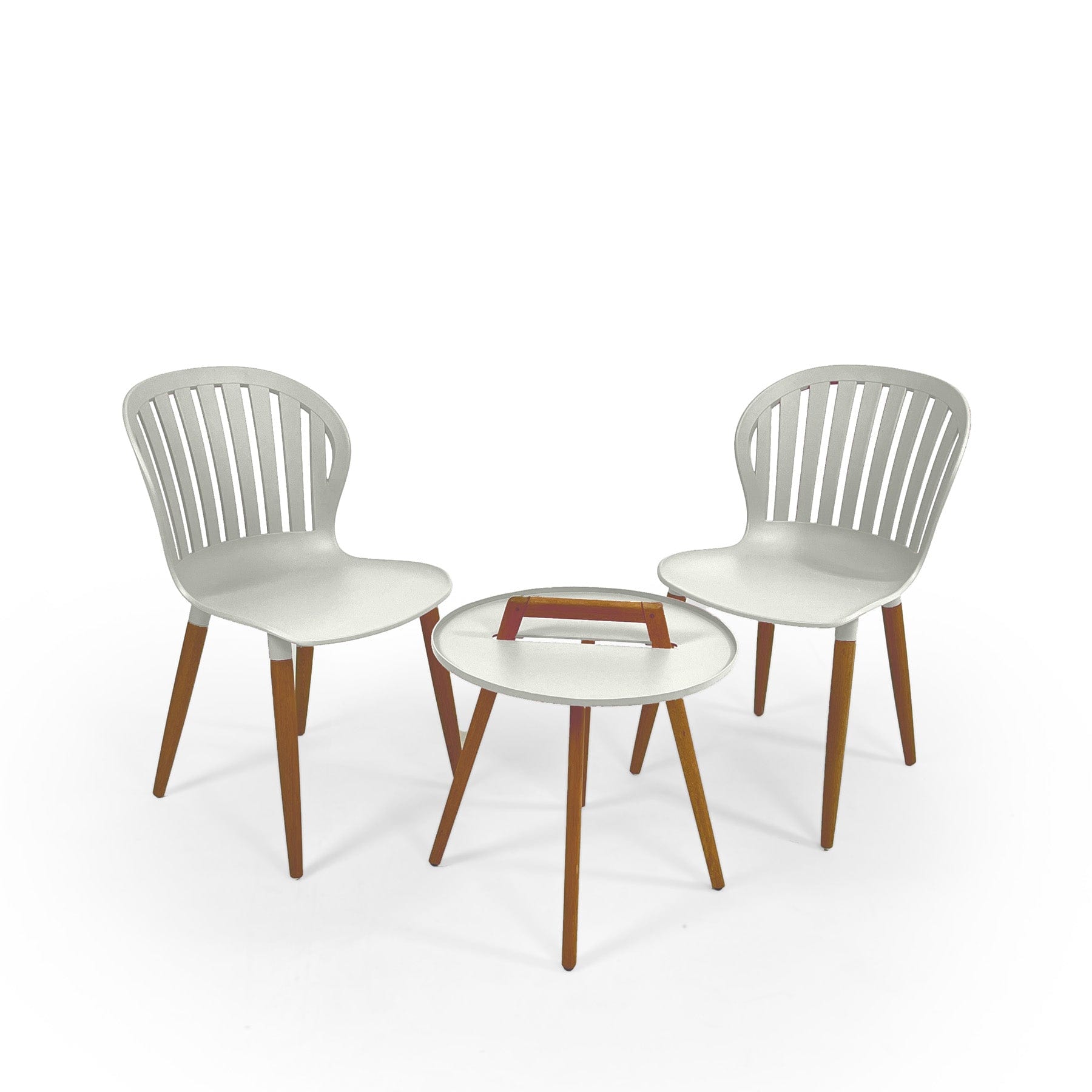 Social Plastic® nassau side chair 50cm round coffee set