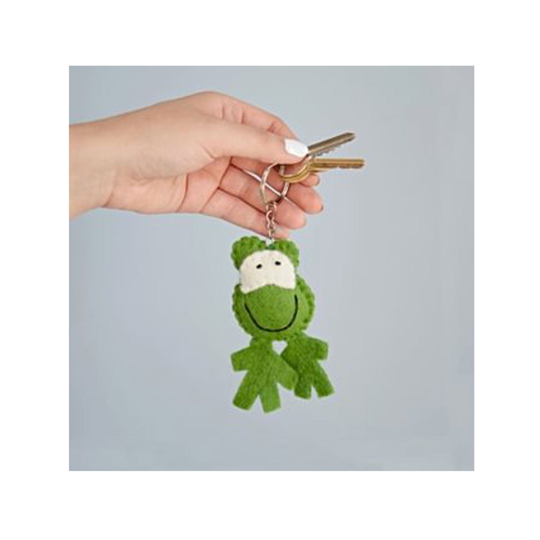 Felt frog keyring